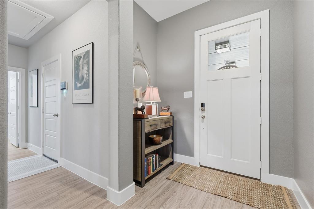 63 Kramer Lane Sanger, TX 76266 - Photo 4 of 40