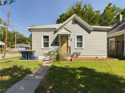 $152,100 | 301 Lawndale Avenue, Kansas City, MO 64123