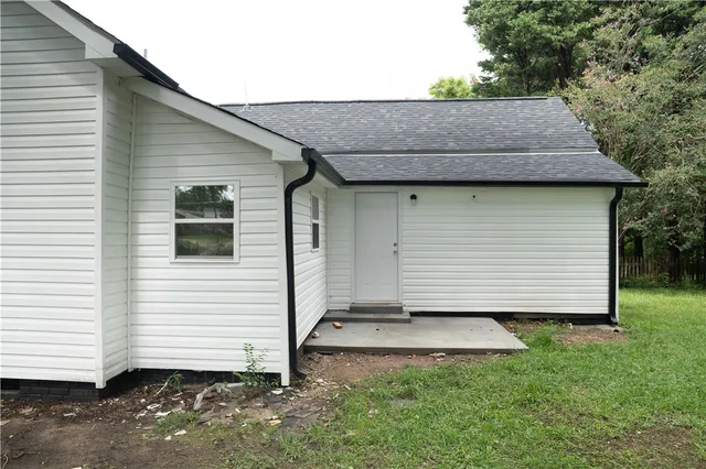 $219,900 | 41 Gosnell Avenue, Inman, SC 29349