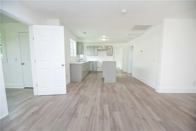 $219,900 | 41 Gosnell Avenue, Inman, SC 29349