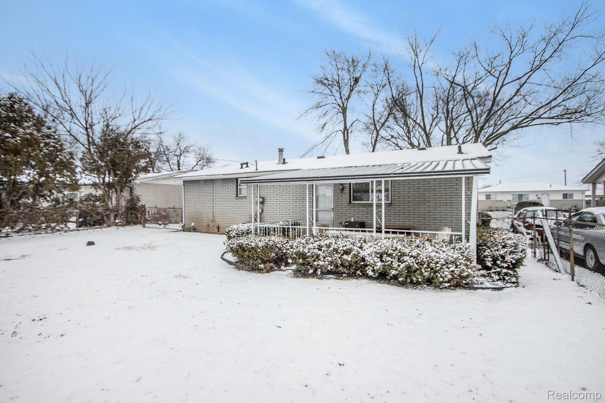 3650 Farnum Inkster, MI 48141 - Photo 25 of 27 Y2Wk5ZkA.jpeg