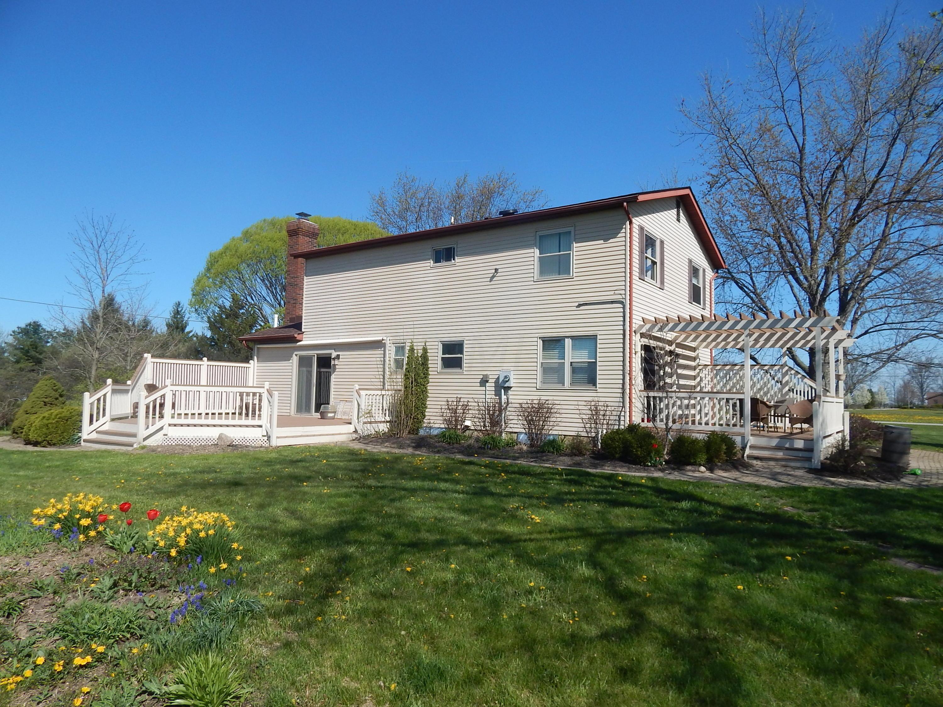 6815 Duffy Road Delaware, OH 43015 - Photo 2 of 42 Gallery Image 2