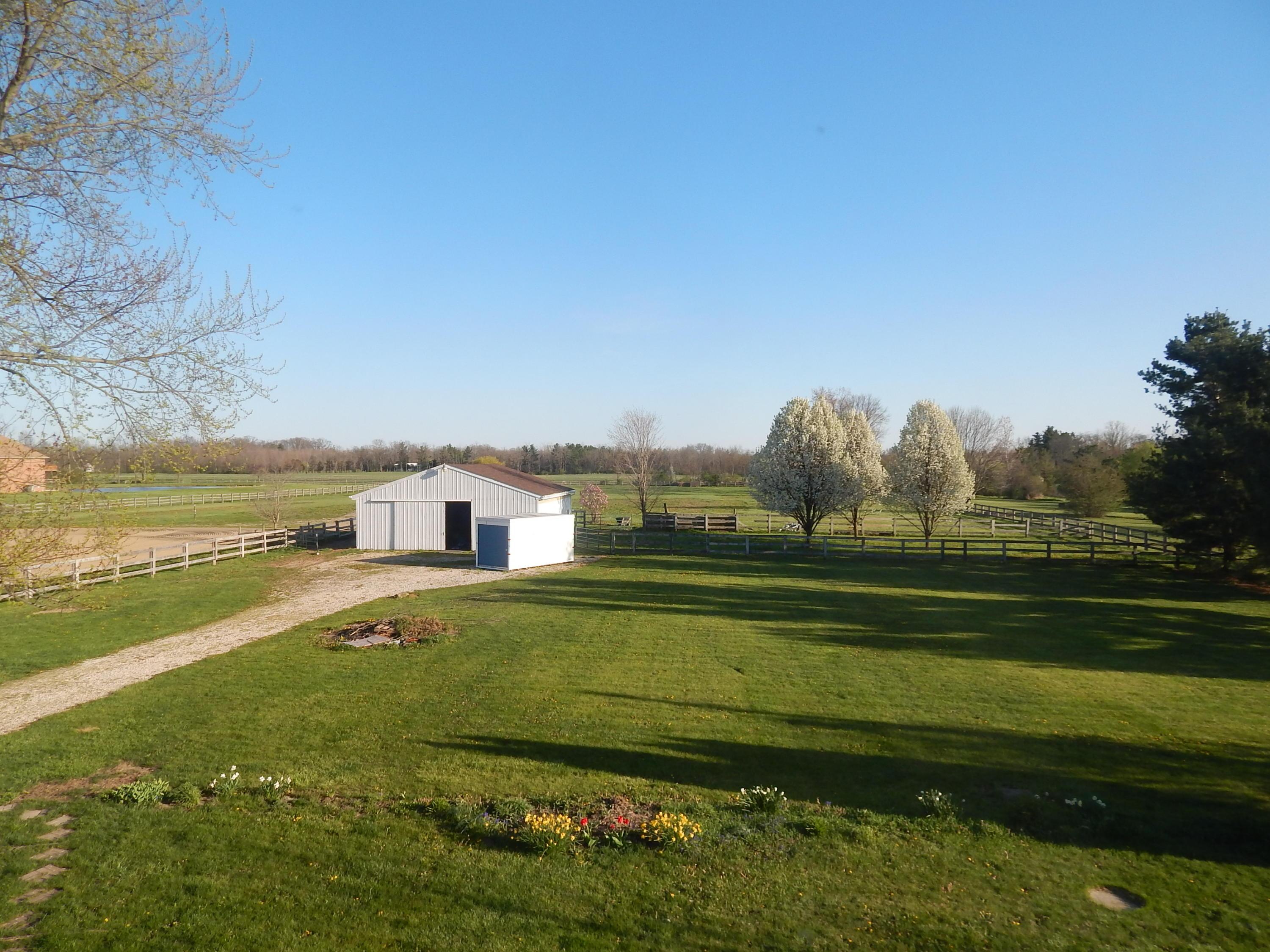 6815 Duffy Road Delaware, OH 43015 - Photo 4 of 42 Gallery Image 4