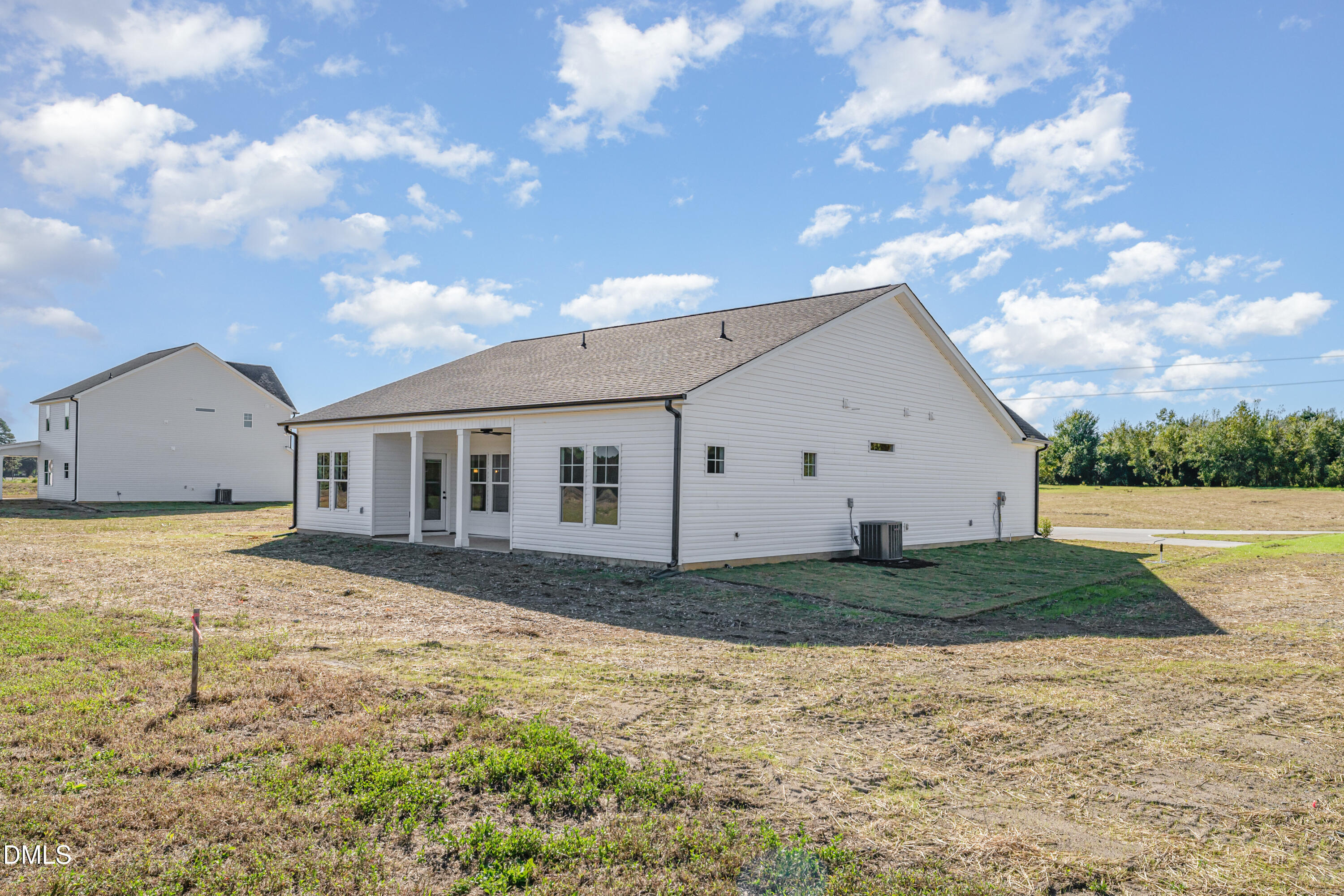 2534 Parker Memorial Road Clinton, NC 28328 - Photo 5 of 25 file_749