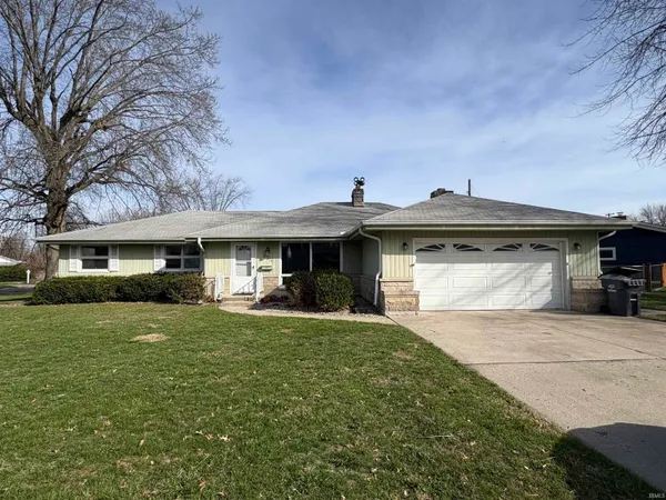 $194,500 | 806 James Drive, Kokomo, IN 46902