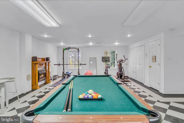 $1,299,000 | 673 Nugent Road, Weems, VA 22576