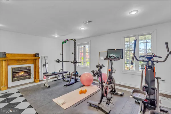 $1,299,000 | 673 Nugent Road, Weems, VA 22576