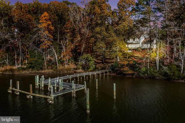 $1,299,000 | 673 Nugent Road, Weems, VA 22576