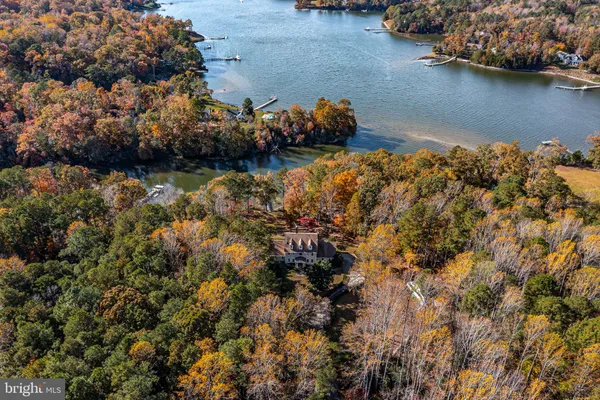 $1,299,000 | 673 Nugent Road, Weems, VA 22576