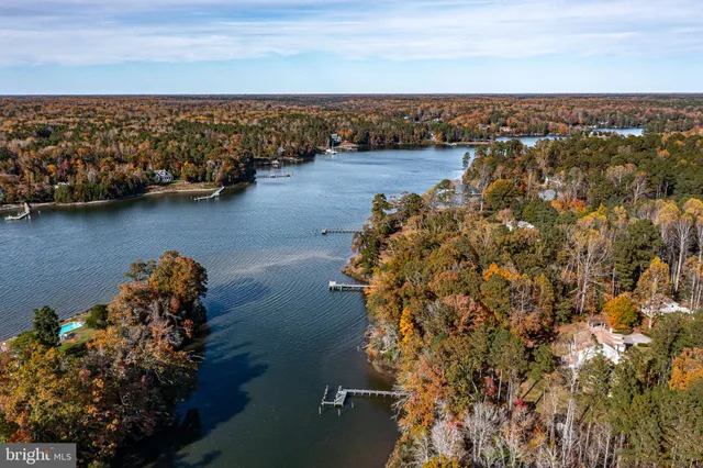 $1,299,000 | 673 Nugent Road, Weems, VA 22576