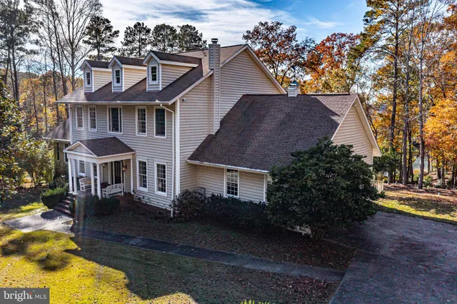 $1,299,000 | 673 Nugent Road, Weems, VA 22576