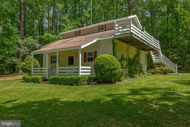 $1,299,000 | 673 Nugent Road, Weems, VA 22576