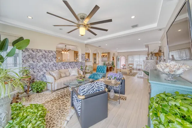 $12,500,000 | 170 South Hibiscus Drive, Miami Beach, FL 33139