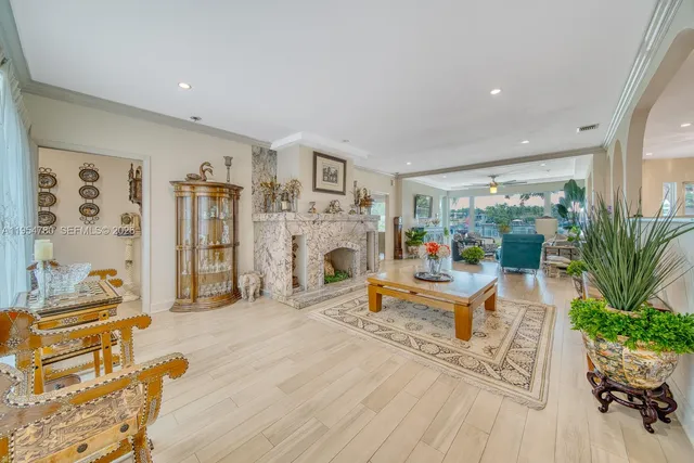 $12,500,000 | 170 South Hibiscus Drive, Miami Beach, FL 33139