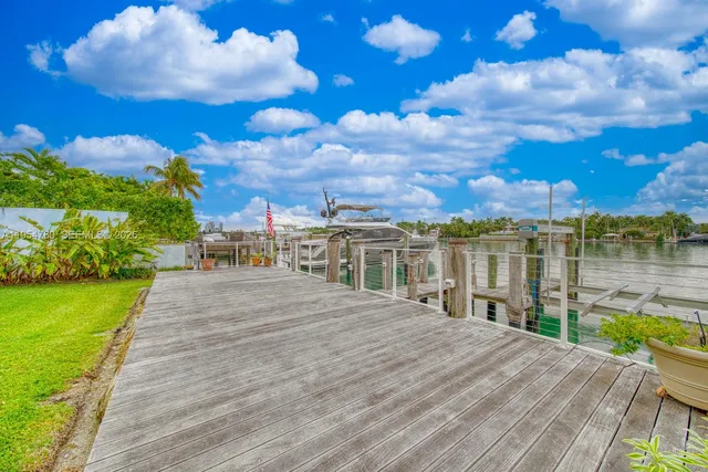$12,500,000 | 170 South Hibiscus Drive, Miami Beach, FL 33139
