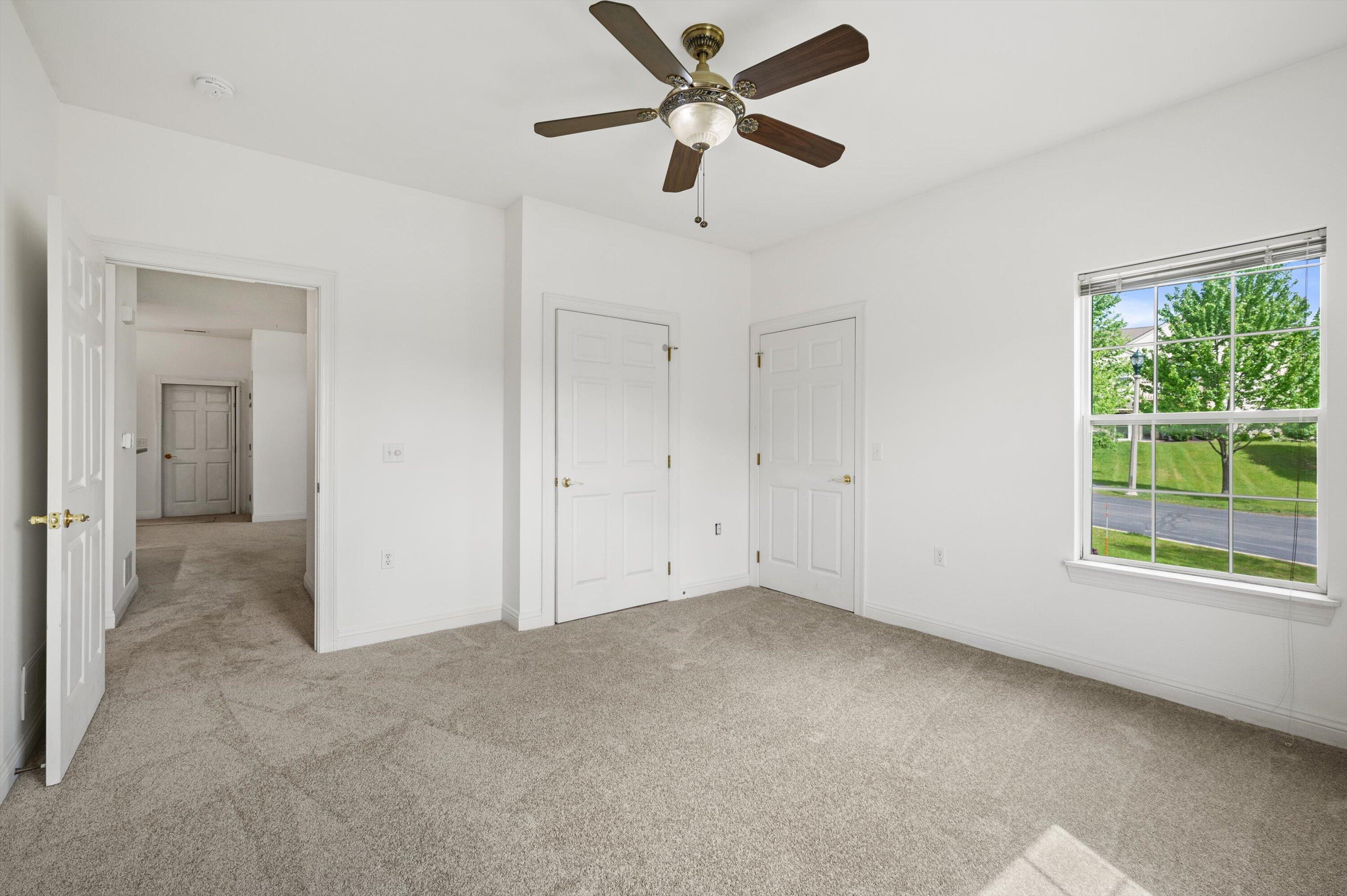 8614 South Stratford Road Oak Creek, WI 53154 - Photo 12 of 18 28-0141