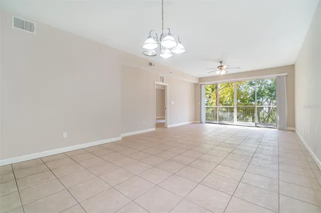 $300,000 | 6312 Buford Street, Unit 304, Orlando, FL 32835