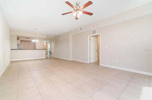 $300,000 | 6312 Buford Street, Unit 304, Orlando, FL 32835