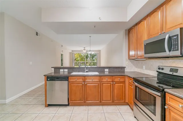 $300,000 | 6312 Buford Street, Unit 304, Orlando, FL 32835