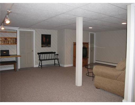 148 Pinewoods Road Lewiston, ME 04240 - Photo 17 of 25 Den/Family/Great Room.