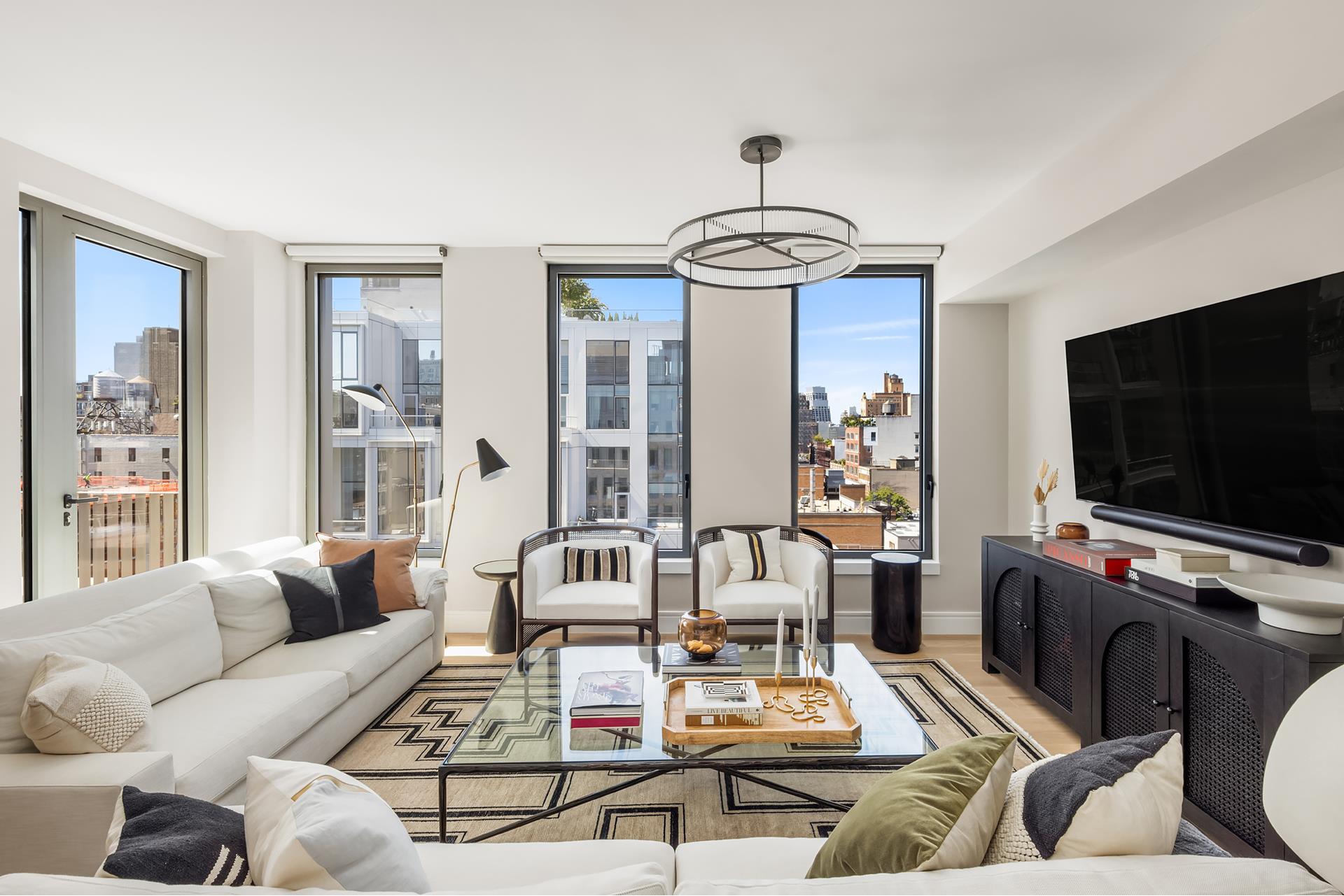 540 6th Avenue, Unit 11A Manhattan, NY 10011 - Photo 17 of 42