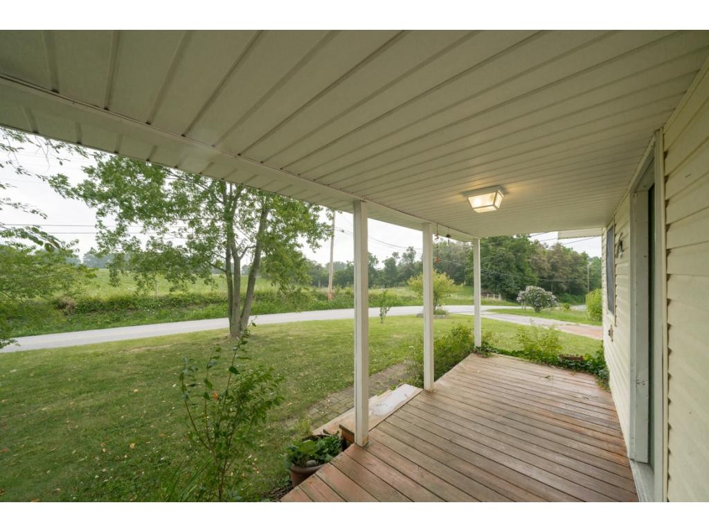 273 Dean Archer Road Jonesborough, TN 37659 - Photo 8 of 34 Photo 8