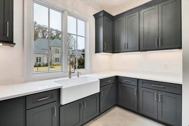 $2,236,362 | 674 Bushwillow Lane, Collierville, TN 38017