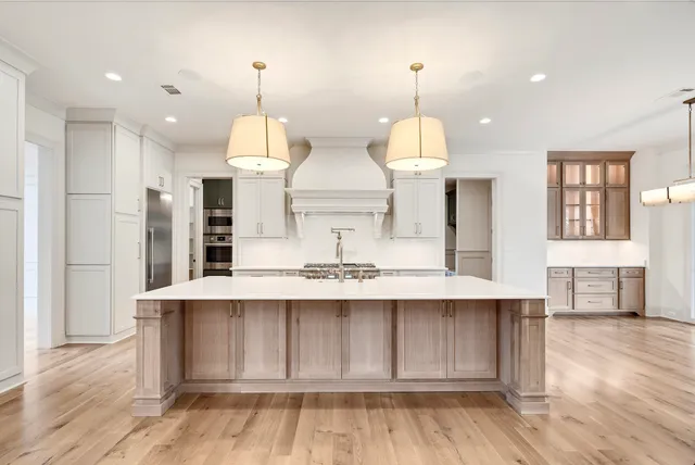 $2,236,362 | 674 Bushwillow Lane, Collierville, TN 38017