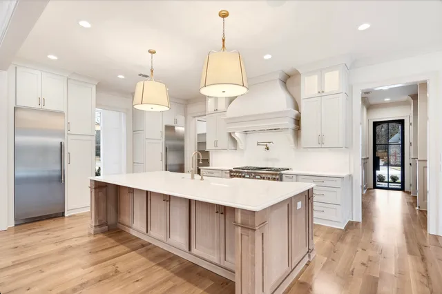 $2,236,362 | 674 Bushwillow Lane, Collierville, TN 38017