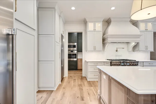 $2,236,362 | 674 Bushwillow Lane, Collierville, TN 38017