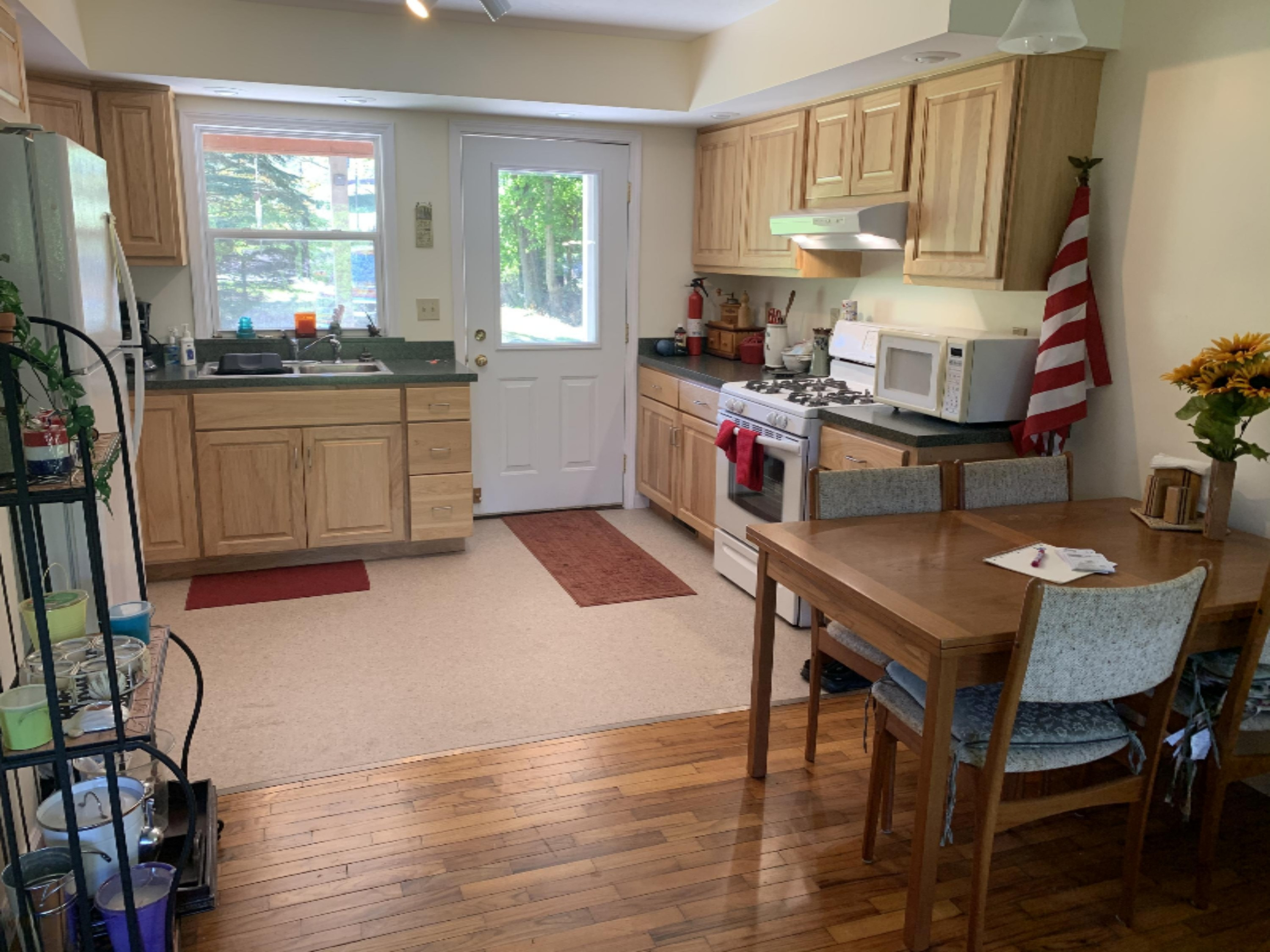 3951 Colon Street Colon, MI 49040 - Photo 7 of 13 Kitchen