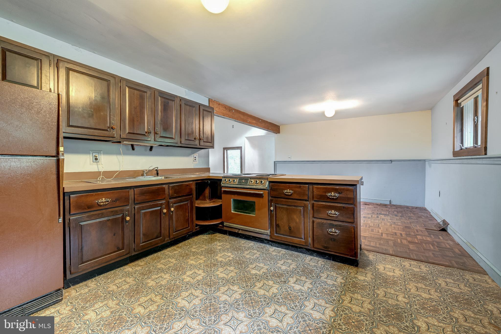 3908 Forrest School Road Smithsburg, MD 21783 - Photo 7 of 24 Kitchen ready for a remodel.