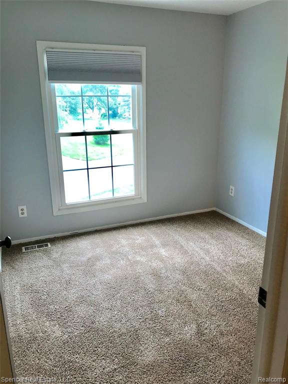 1488 Saddle Lane Rochester Hills, MI 48306 - Photo 17 of 21