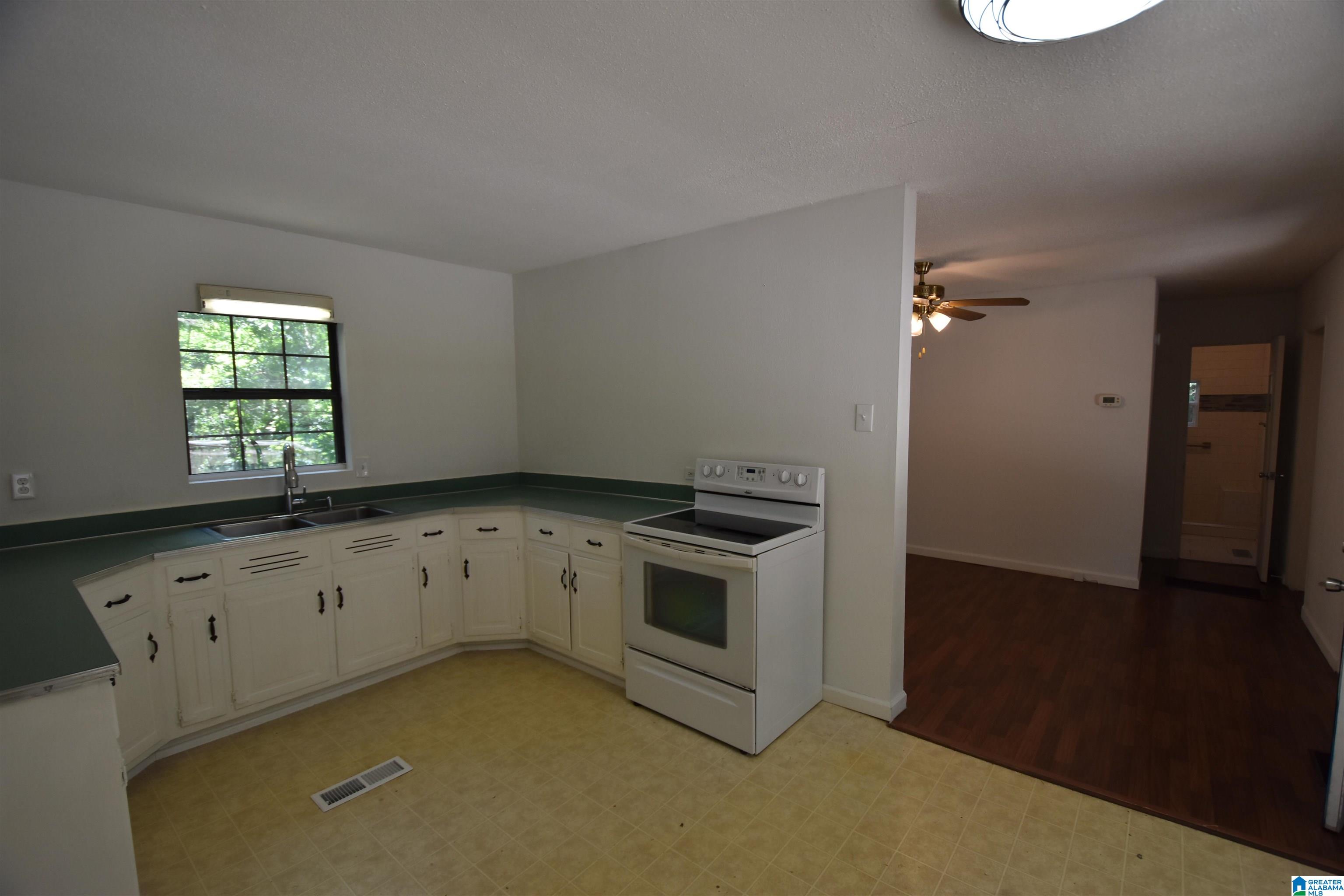 6281 Red Hollow Road Birmingham, AL 35215 - Photo 4 of 7