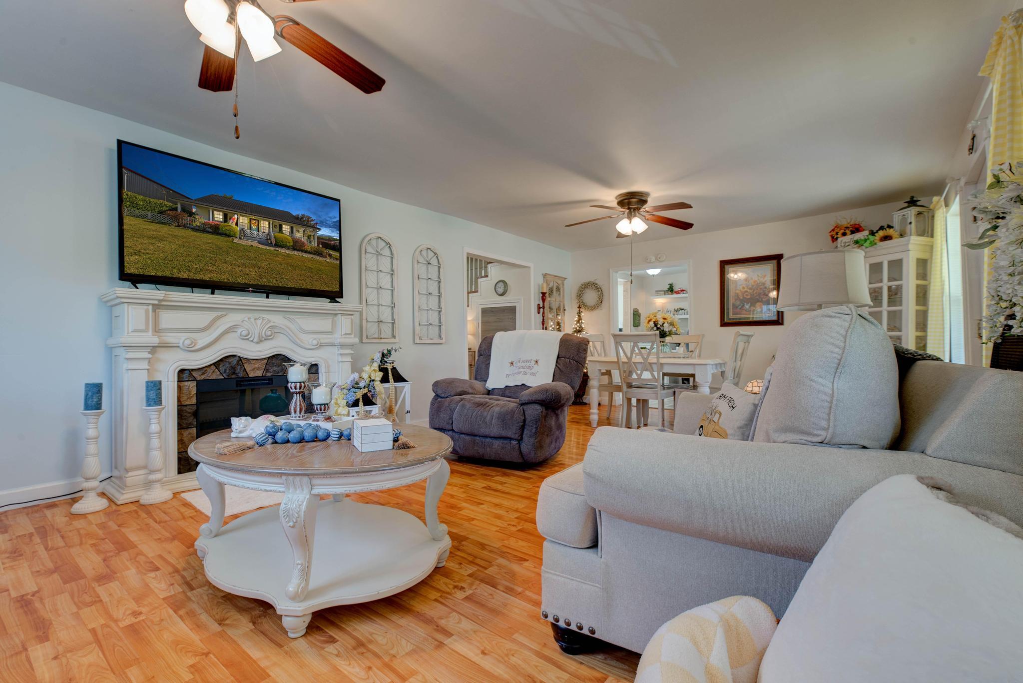117 East Halls Road Stanton, KY 40380 - Photo 10 of 36 PWM25125_6_7-Edit