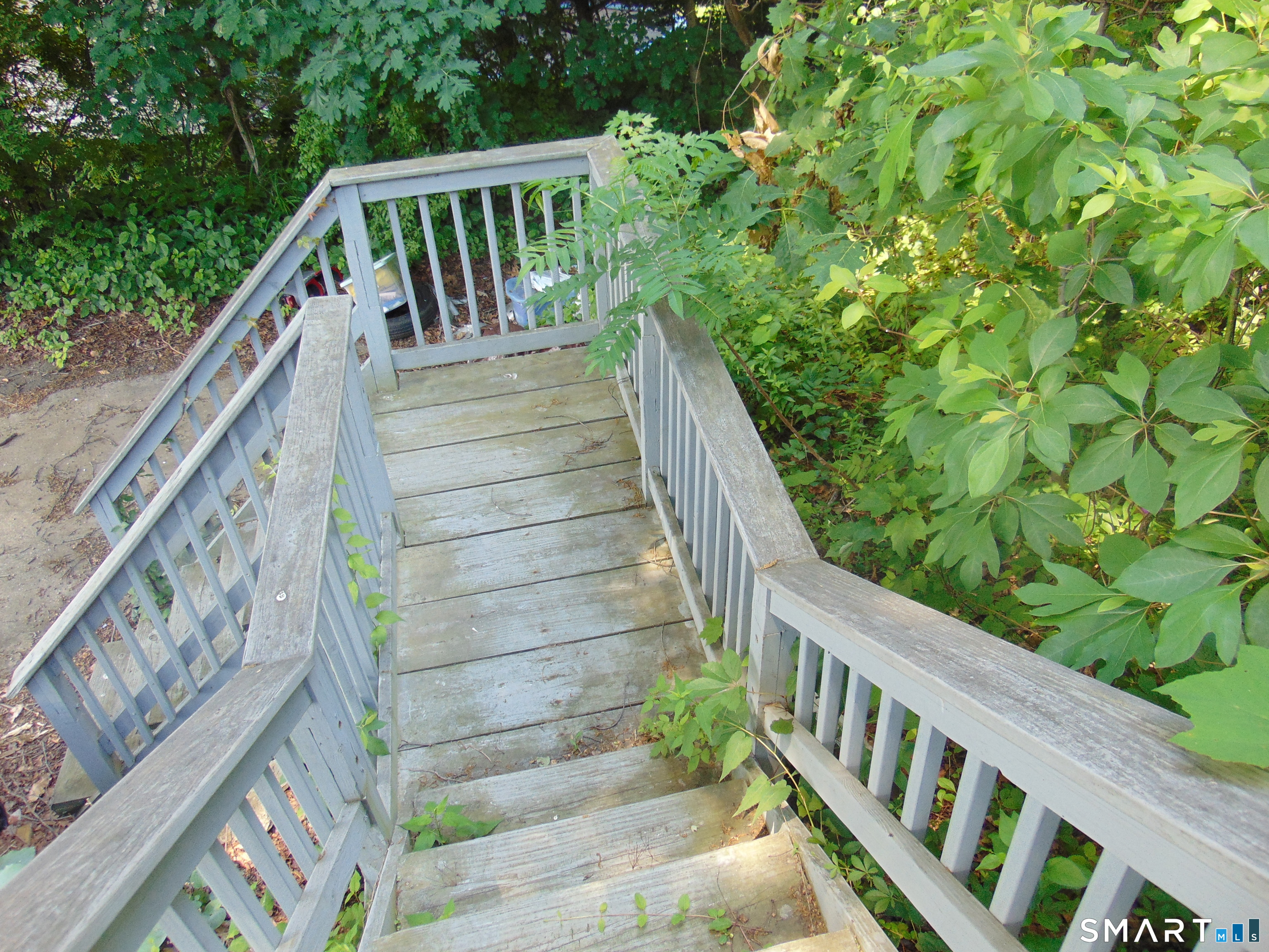 220 Park Road Waterbury, CT 06708 - Photo 9 of 20