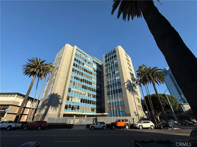 $444,888 | 100 Atlantic Avenue, Unit 1012, Long Beach, CA 90802