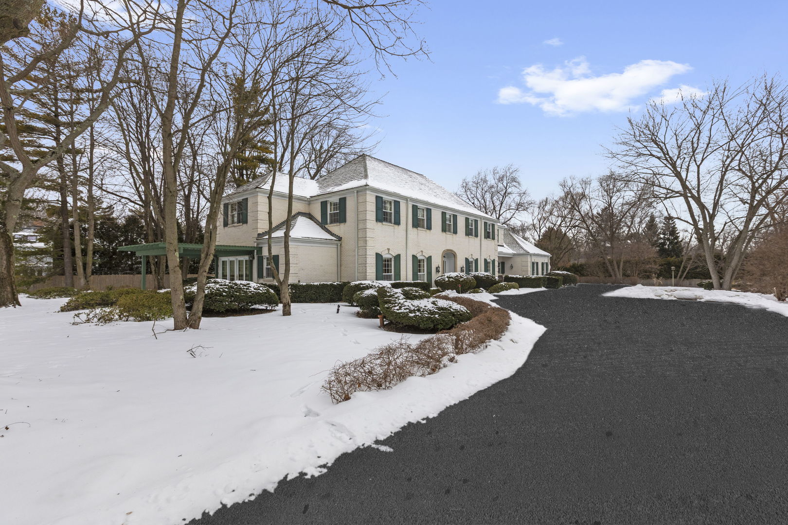 970 East Deerpath Road Lake Forest, IL 60045 - Photo 2 of 46