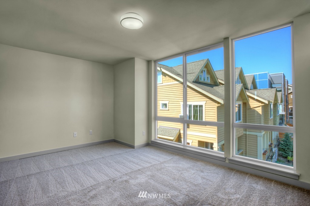 111 17th Avenue, Unit D Seattle, WA 98122 - Photo 12 of 16
