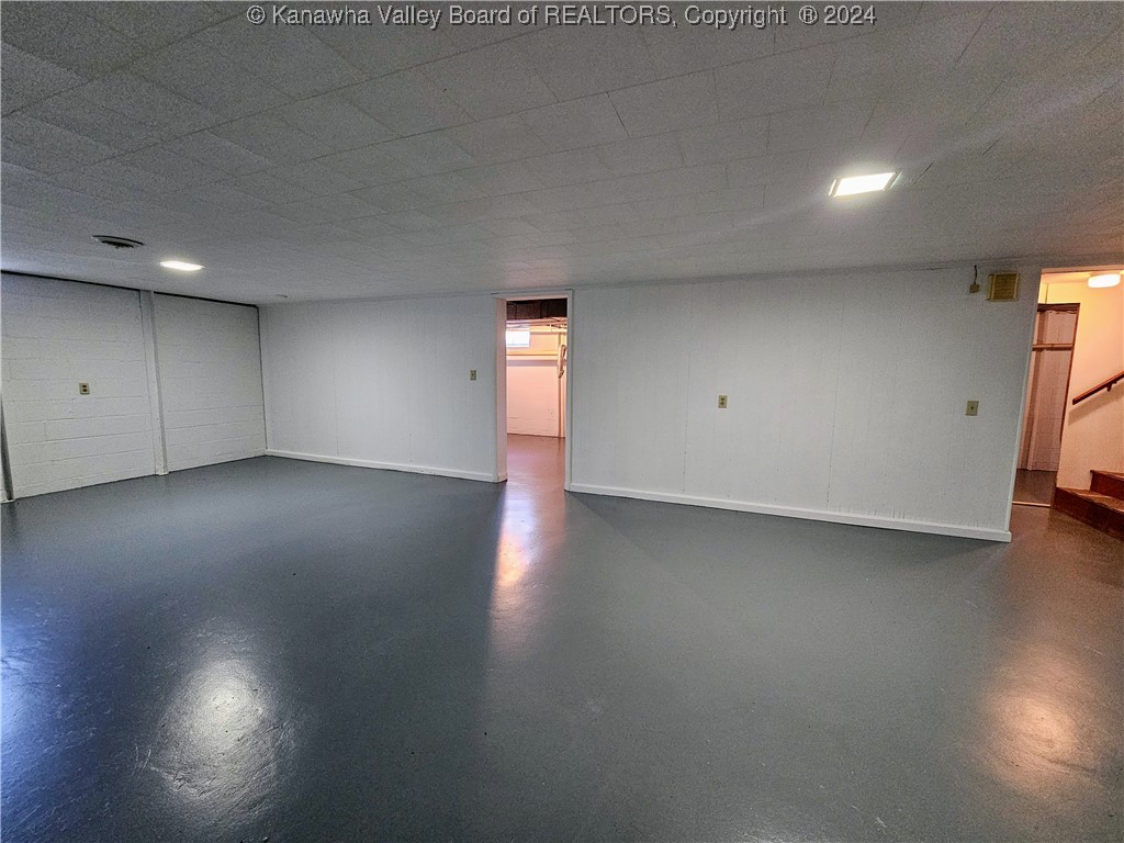 10249 Ripley Road Point Pleasant, WV 25550 - Photo 34 of 41 Gallery Image 34