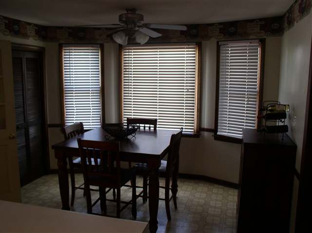 608 Foster Road Williamston, SC 29697 - Photo 8 of 25