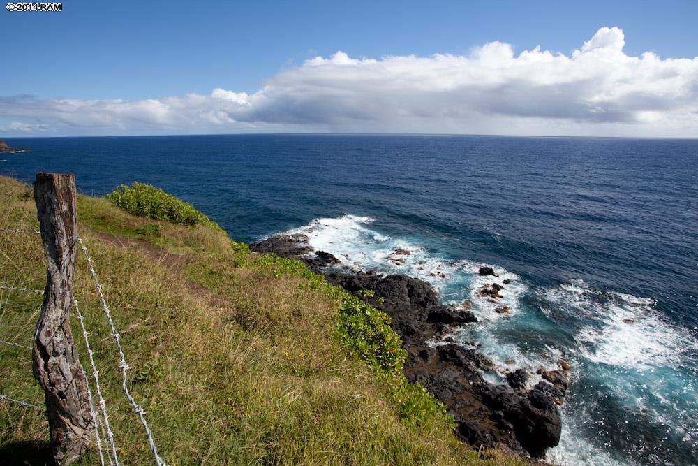 990 North Honokala Road Haiku, HI 96708 - Photo 15 of 21 a view of sky from window
