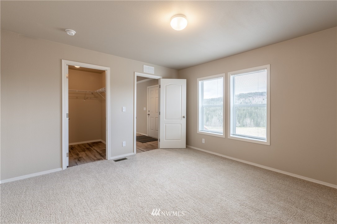 248 Reinke Road Centralia, WA 98531 - Photo 15 of 36 Gallery Image 15