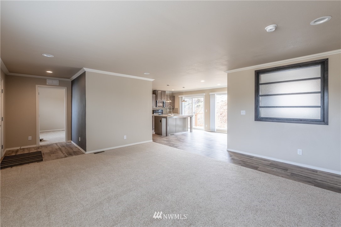 248 Reinke Road Centralia, WA 98531 - Photo 8 of 36 Gallery Image 8