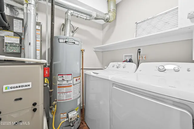 $379,000 | 1301 Commons East Brunswick Nj 08816, Unit 1, East Brunswick, NJ 08816