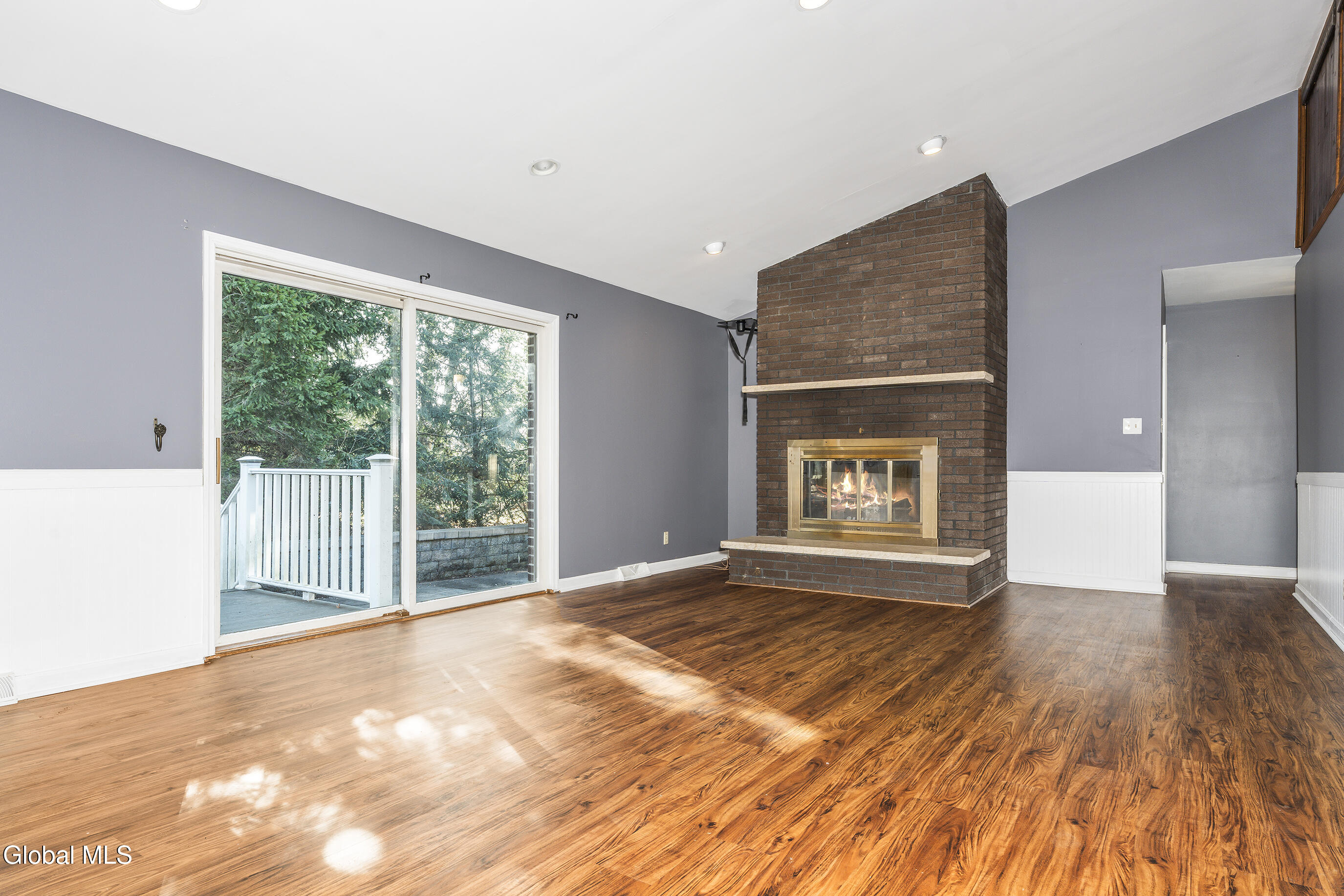 722 Feura Bush Road Bethlehem, NY 12054 - Photo 4 of 34 012-722-Feura-Bush-Road-Delmar-NY-12054