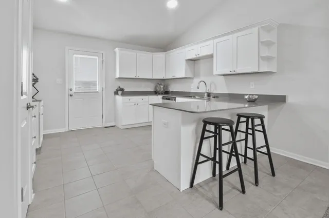 $2,600 | 3117 West 82nd Place, Unit 53A, Merrillville, IN 46410