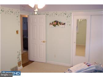 1125 Ripley Street Philadelphia, PA 19111 - Photo 8 of 10 Bedroom - Main