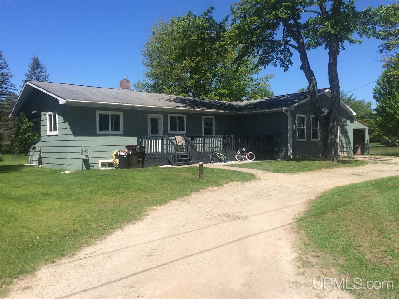 7013 M 5 Escanaba, MI 49829 - Photo 1 of 22