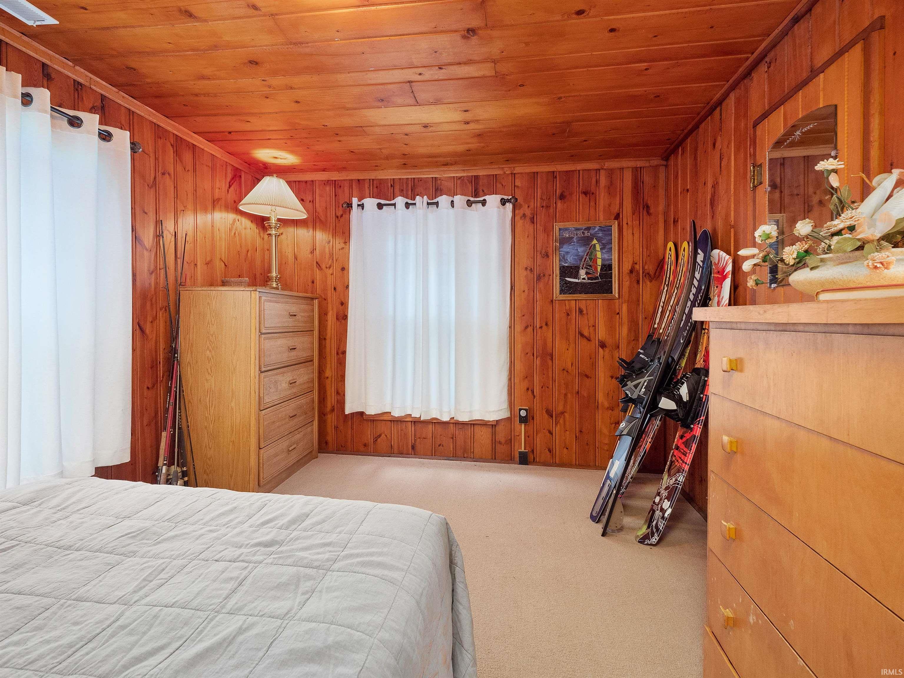 2925 West Sycamore Beach Road Angola, IN 46703 - Photo 14 of 24 Gallery Image 14